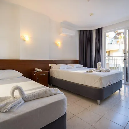 酒店 Yuvam 马尔马里斯